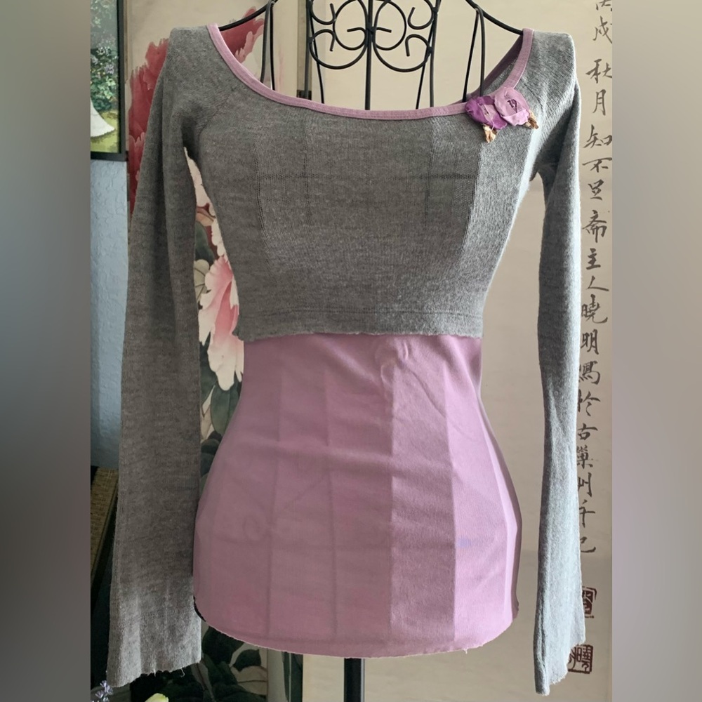 Mixed media sweater with flower appliqué